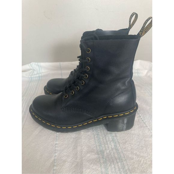 Dr. Doc Martens Clemency Smooth  Black Leather Lace Up Boots -Sz 9 US Women - Picture 1 of 7